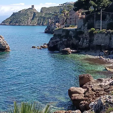 Alicudi In Appartamento Altavilla Milicia